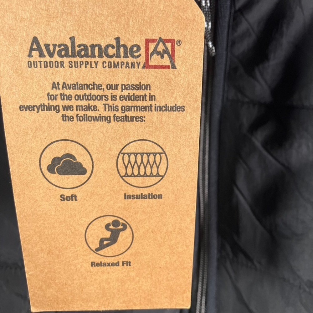 Avalanche Outdoor Supply Men's Quilted Insulated Vest Size L Black MSRP $98 New - Picture 3 of 15